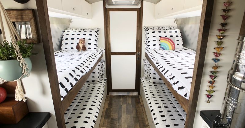 https://tinyshinyhome.com/images/_800x418_crop_center-center_82_none/beddys-on-bunks-in-airstream.jpg?mtime=1525436196