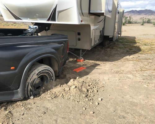 f350 stuck in mud at lake mead