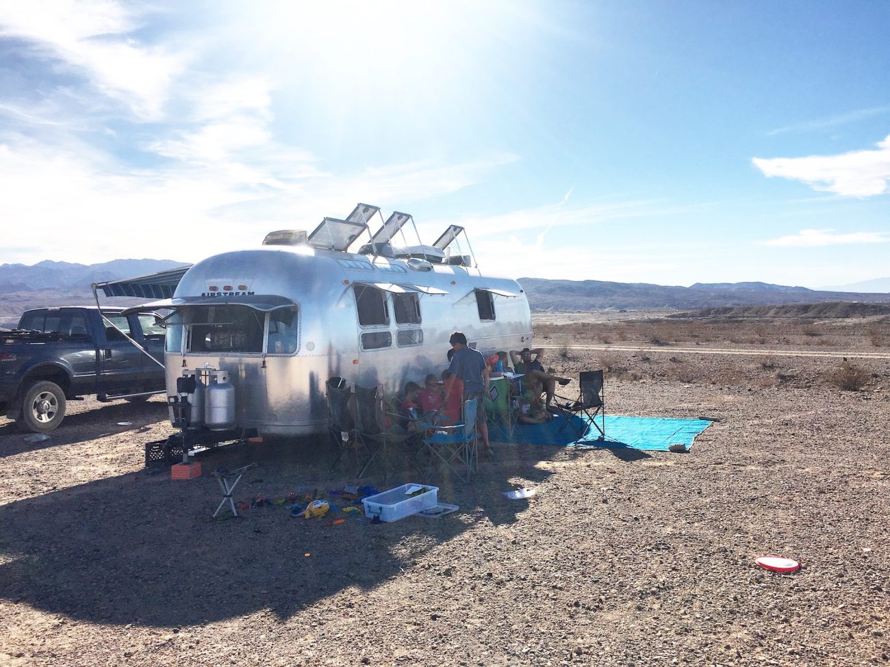 Friendsgiving at lake mead