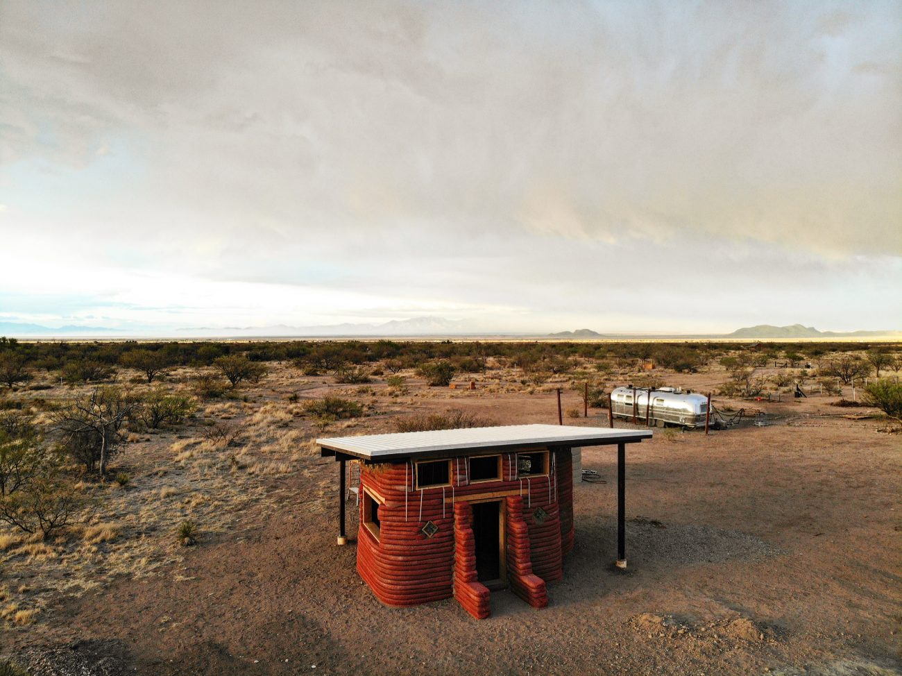 Hyperadobe Earthbag Solar Shed Office with Roof