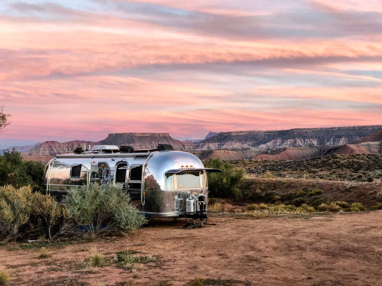 Hurricane Airstream Sunset