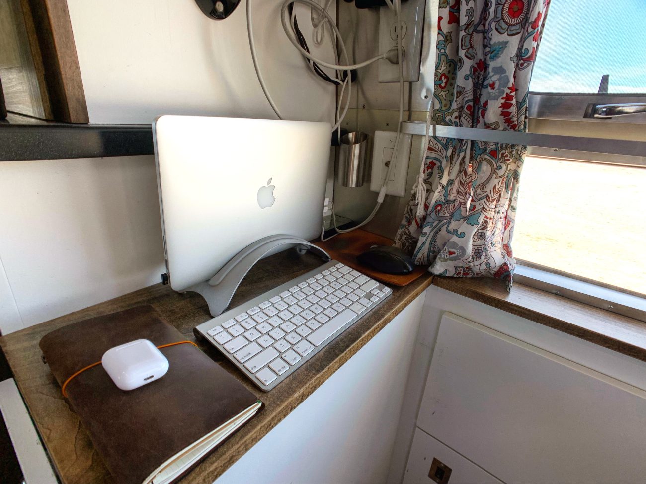 Laptop Dock for Standing Desk