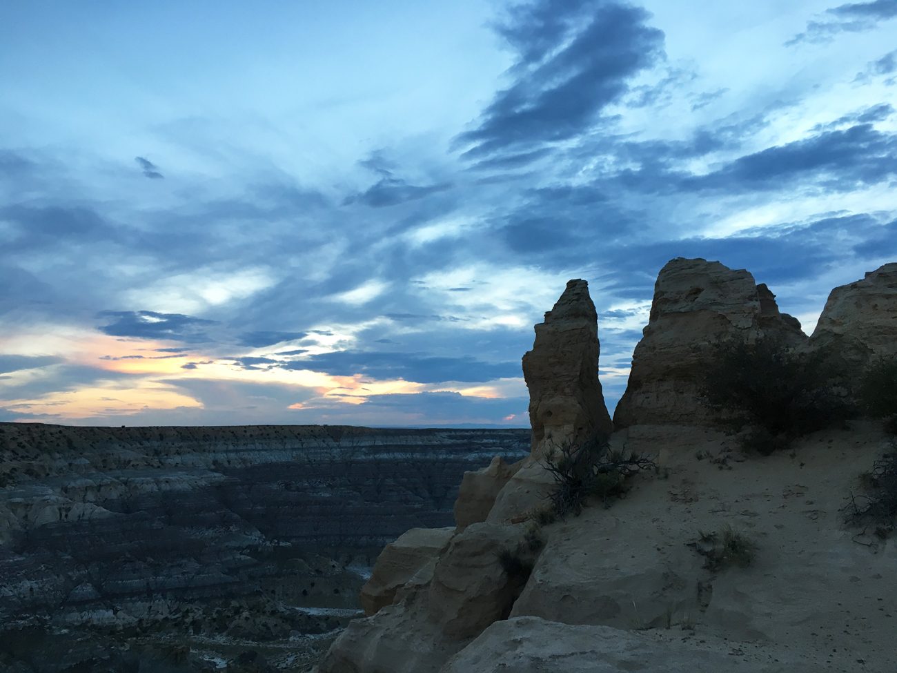 Escape to Angel Peak: New Mexico's Hidden Gem