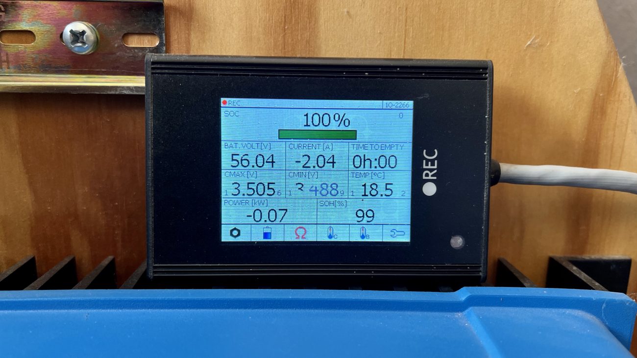 REC BMS Touchscreen Display