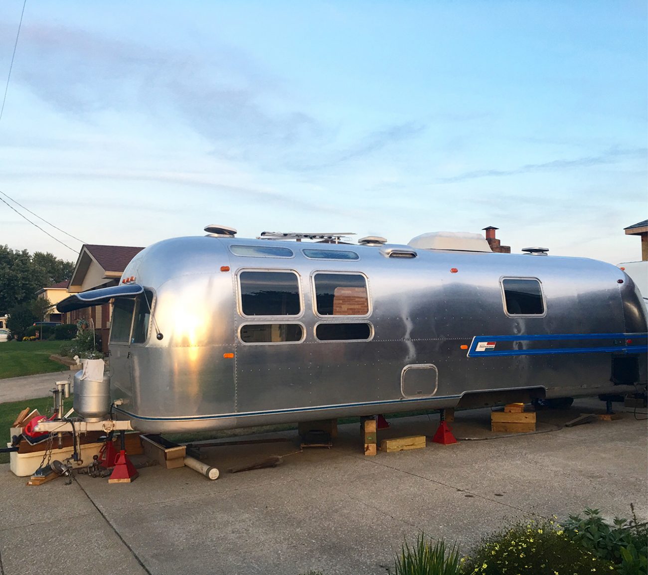 Airstream Extrior