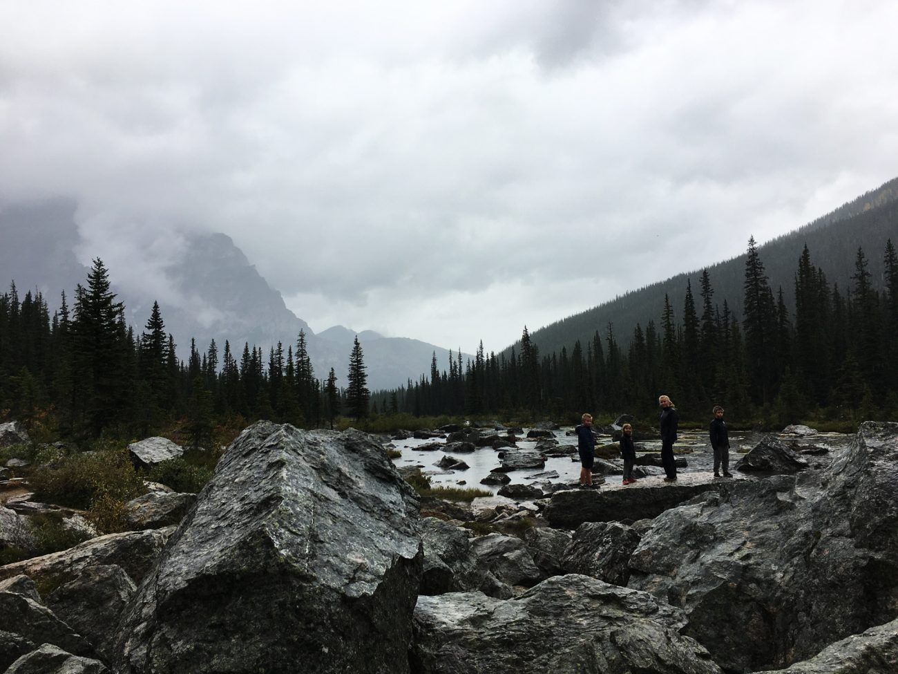Canada Consolation Lakes End