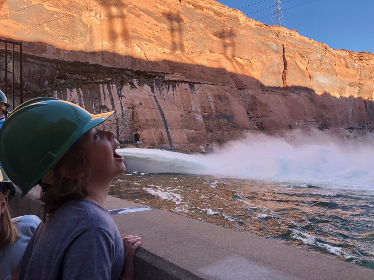 dam tours
