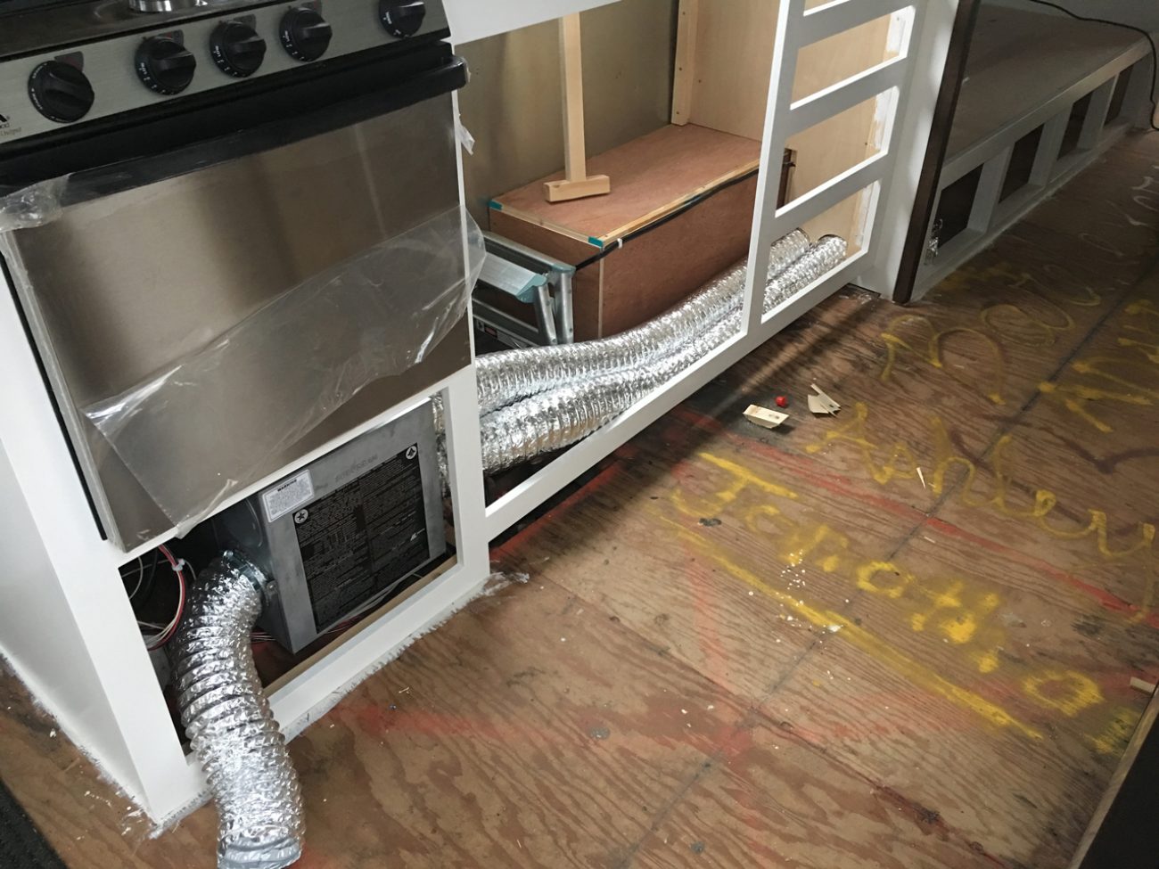 Airstream Renovation: Weeks 21 & 22 - Fridge Ventilation, Installing