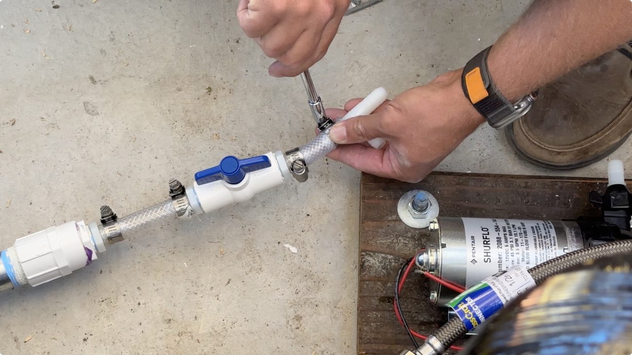 Flexible tube hose clamps