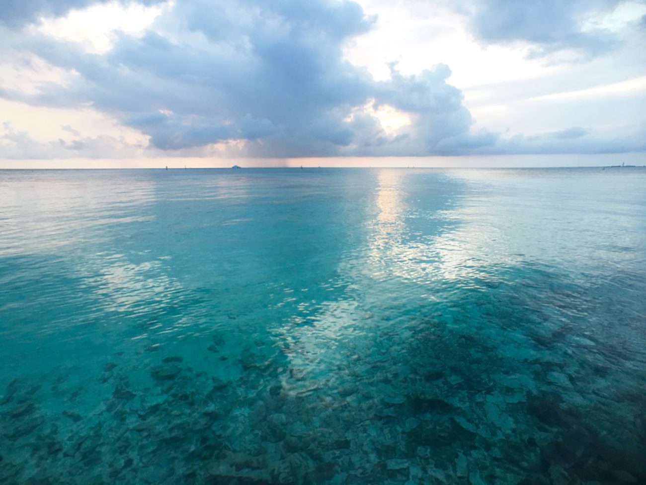 Dry Tortugas Teal Water